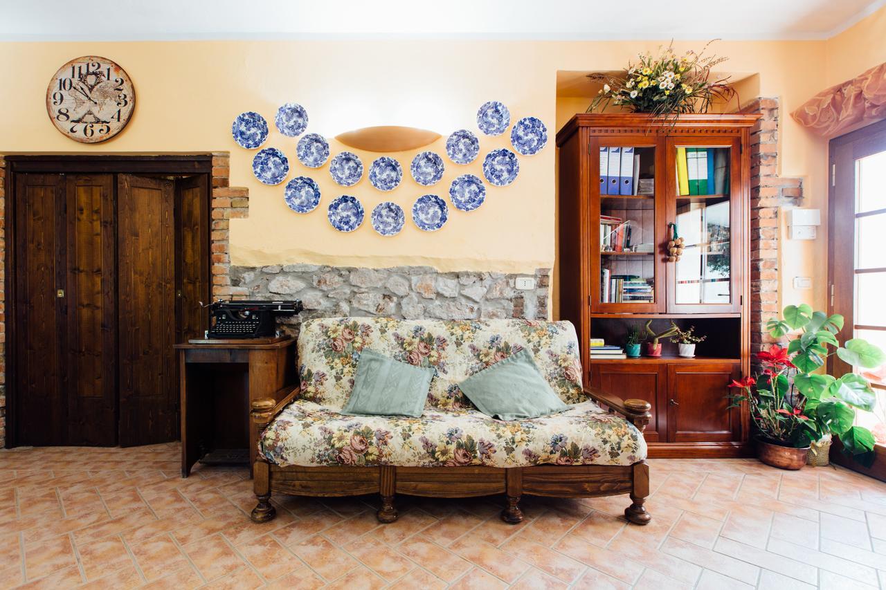 Agriturismo Lillastro Braccagni Екстериор снимка